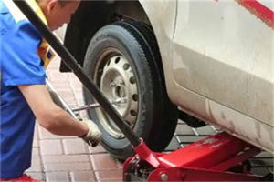 威宁附近拖车24小时服务热线电话